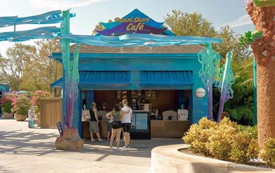 The current Panini Shore Cafe exterior.