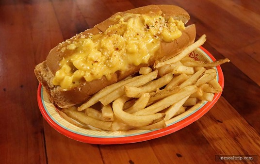 The Mac and Cheese Hot Dog at Restaurantosaurus also includes tiny bread
 crumbs sprinkled on top, for just a bit of added texture.