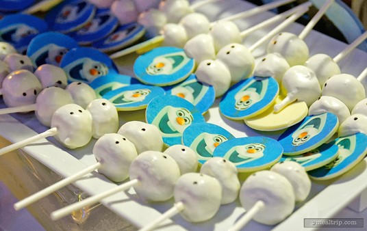 The Olaf Cake Pops won't stand up on their own.