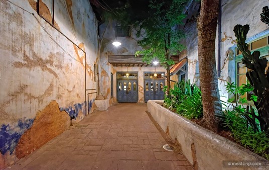 These two doors are the "main entrance" into Tusker House. The doors open directly into the main buffet hall.