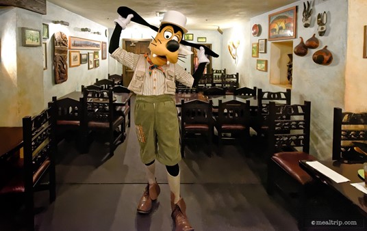 Dang, that Goofy is one tall character! He's almost scraping the ceiling at Tusker House.