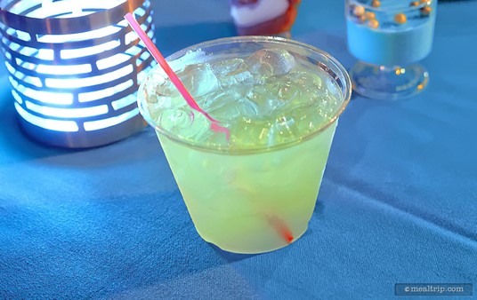 The "Jedi Mind Trick" is a green apple lemonade (I honestly didn't know there was such a thing as apple lemonade, wouldn't that be appleade?), mixed with coconut rum.