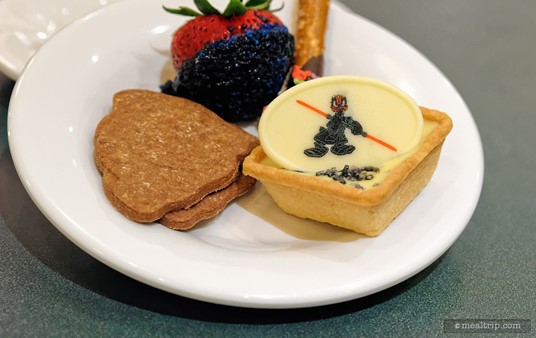 Plated a Donald Maul Key Lime Tart, Wookie Cookies (sugar cookies shaped like a wookie head), and a Chocolate Dipped Strawberry.