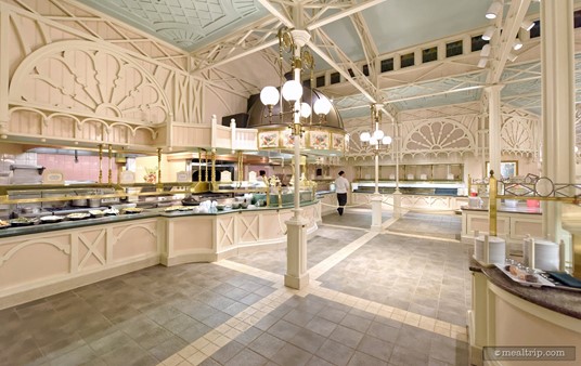 The buffet area at Crystal Palace is quite large. The area is divided into a left and right side, and both sides have the same food items.