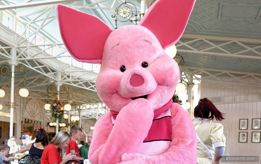 All the characters at the Crystal Palace are really great looking – Piglet is particularly bright pink!