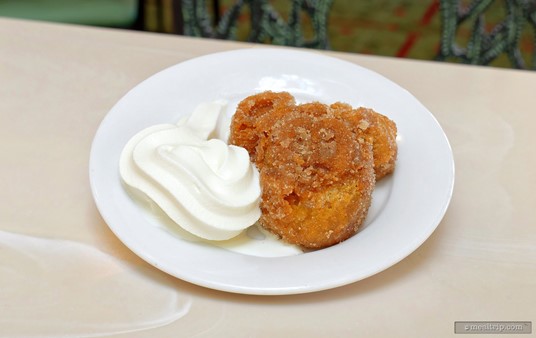 Not only is it totally fine to have ice cream with your cinnamon Mickey Waffle – I highly recommend it.