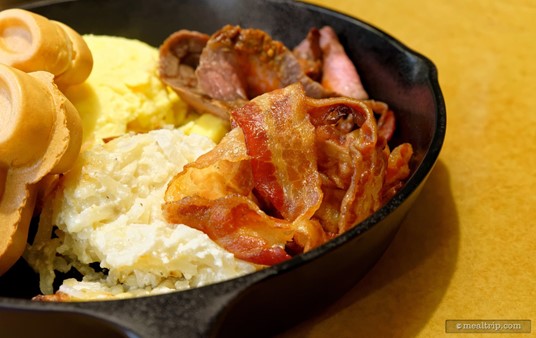 Here's a photo of the Smoke Bacon in the Garden Grill Breakfast skillet. 50 percent of it was a little soggy, 50 percent of it was crisp... so there's a little something for everyone, depending on how you like your bacon