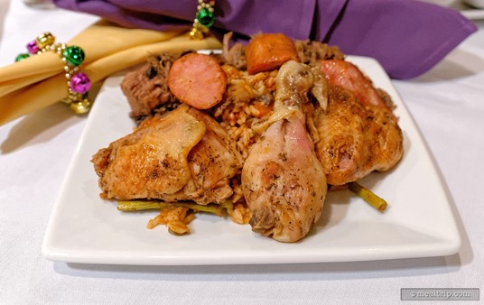 Here's another look at the Scat Cat Cafe's main hot items. This time the Cajun-roasted Chicken is a bit more in view. And yes, there were bits of asparagus in the Vegetable Jambalaya (you can see one peeking out from under the chicken).