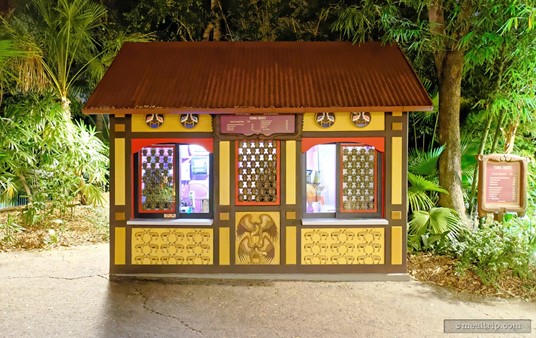 The cute Terra Treats kiosk is just across the street from "Creature Comforts", which is the Starbucks location in Animal Kingdom.