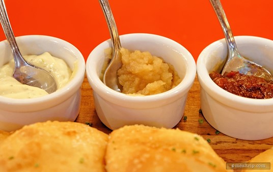 Apple Chutney is one of the dipping sauces with the "Canyon's Indian Fry Bread" appetizer.