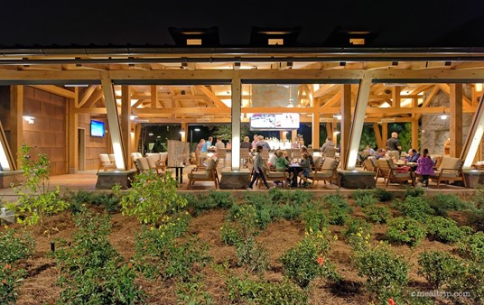 A look at the Geyser Point Lounge from the waterway.