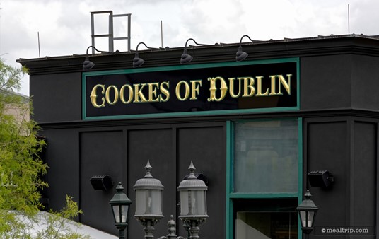 If you ever wondered what it would look like to paint the outside of your house black... the Cookes of Dublin exterior.