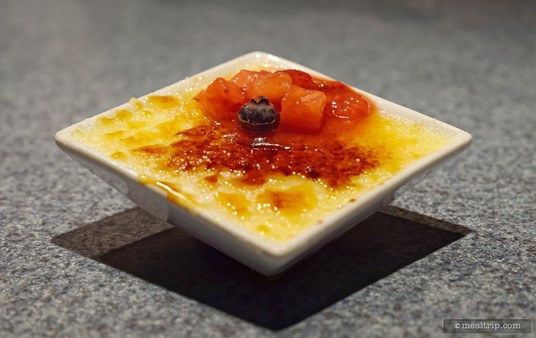 About halfway through the event, dessert stations started showing up (but the food stations were all still available as well)... here's a Caramelized Creme Brulee that was fired fresh on-stage!