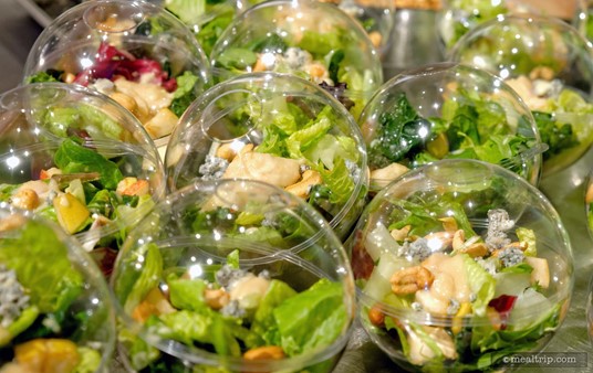 Here's a close up of the finished plated salad! So cool!