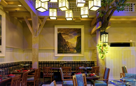 This view at Storybook Dining... isn't so enchanted forest-like. In fact, it looks a lot like the old Artist Point.