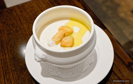 The chilled cauliflower soup with olive oil from La Crêperie de Paris is very much like a traditional French Vichyssoise — that uses cauliflower as the main ingredient instead of potatoes.