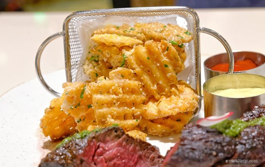 Here's a closer look at one of the three "sides" that many of the entrees on the lunch menu at Steakhouse 71 are served wtih — it's the garlic-parmesan waffle fries.