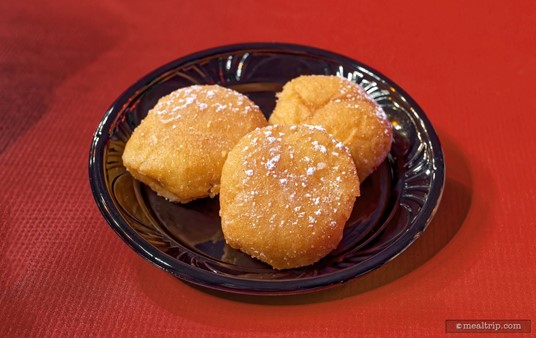 The Donut Beignets were more donut than beignet. Actually, they were pretty much all "donut". While technically, Beignets don't have to be hallow with a puff of air inside, they should be fried... crispy and chewy. These were more like, warmed over on a sheet pan.