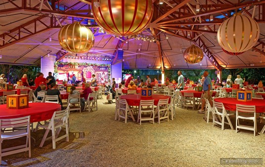 The tables seemed to have a good amount of space between them. Two guests sitting at two different tables back out their chairs to stand up at the same time — without hitting each other — which is a good thing. 