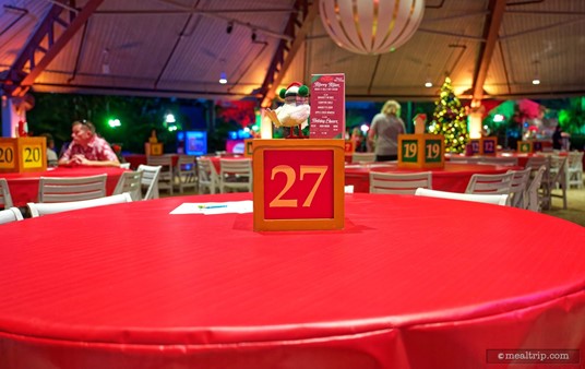 Here's a look at table 27 at SeaWorld's Dinner with Santa. Actually, I think all of the tables have coloring pages with a couple of crayons on them — but it's just ours that didn't have any — or rather, they were taken by someone else by the time we got to our table.