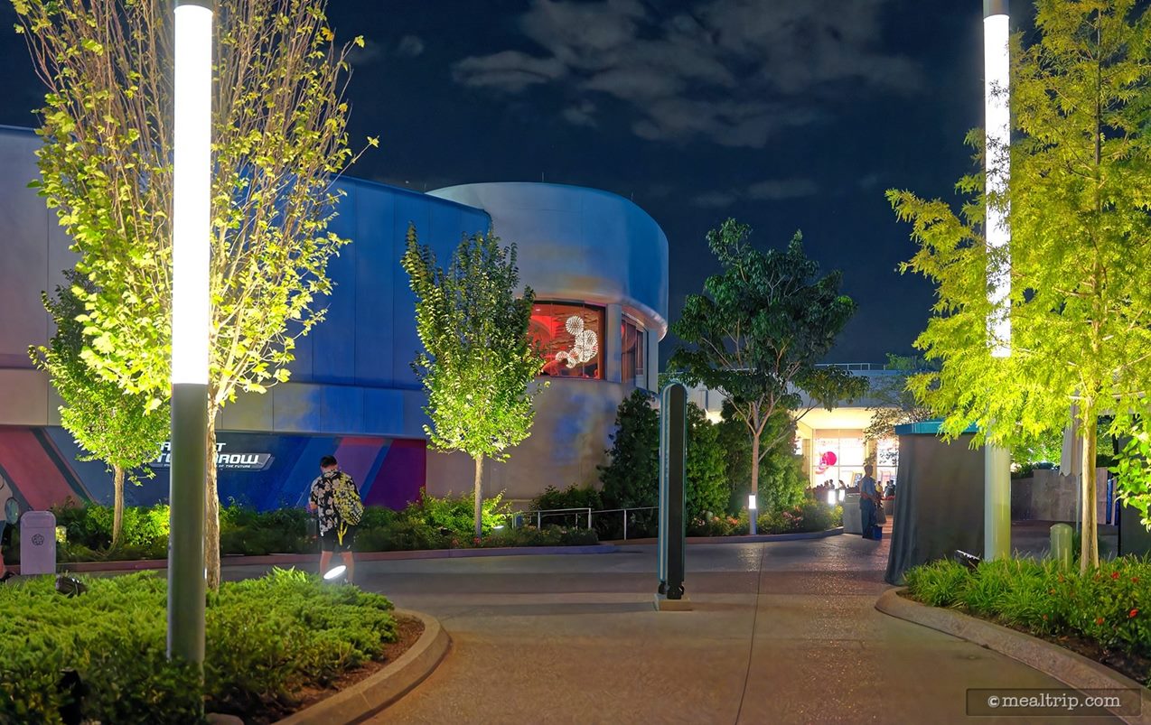 Here's a look at the Geo-82 Lounge from the outside – standing to the west of the building. At night, you can really see those star bust lights hanging from the ceiling.