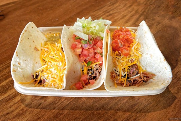 SeaWorld Orlando's Lakeside Grill Cantina